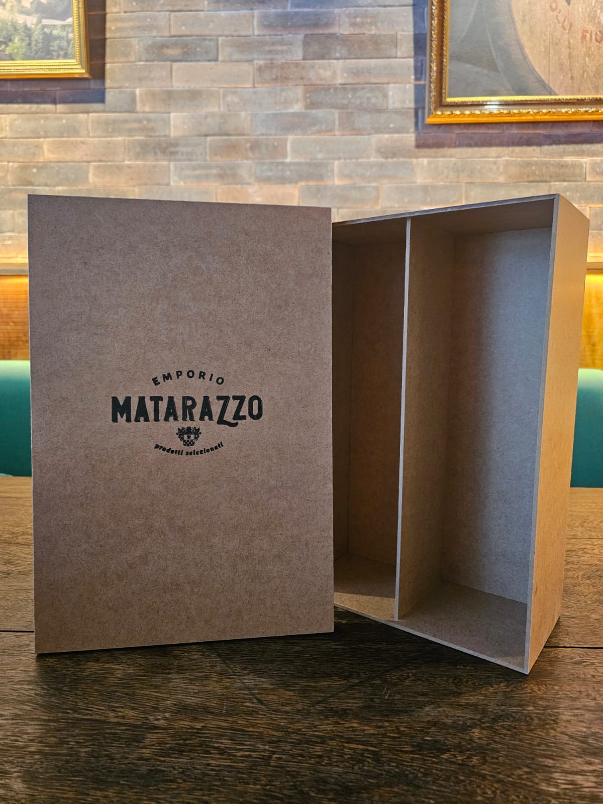 Caixa em madeira para 2 garrafas presente